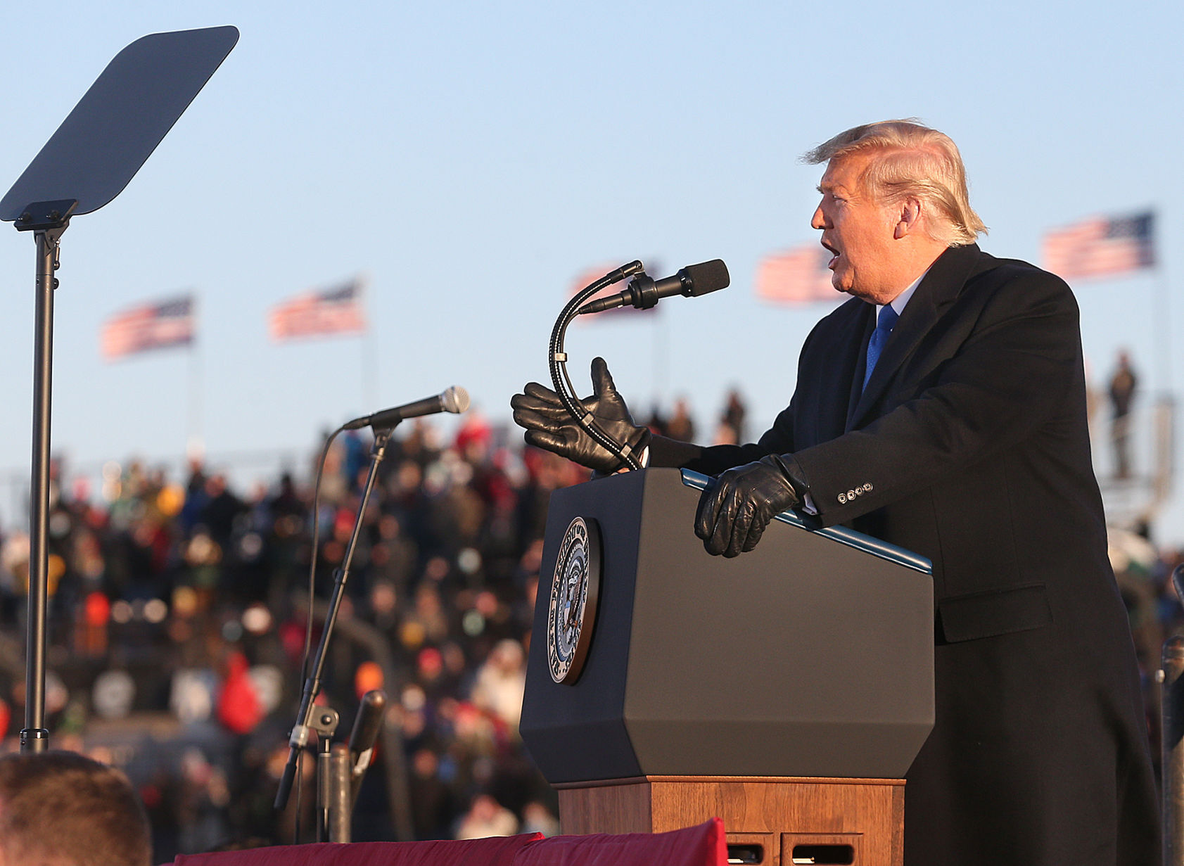 Trump rallies at La Crosse Fairgrounds Speedway
